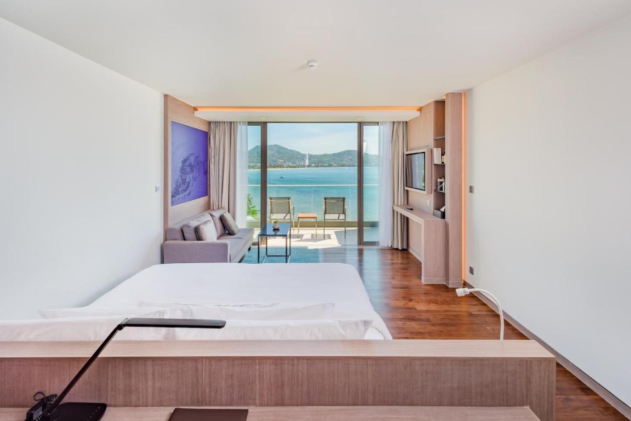 Oceanfront Beach Resort - Sha Extra Plus Patong Exteriör bild